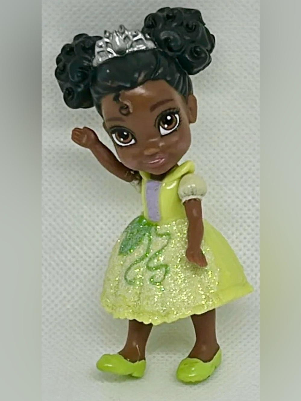 DISNEY - ANIMATOR’S COLLECTION - PRINCESS TIANA - PRINCESS & THE FROG - POSABLE